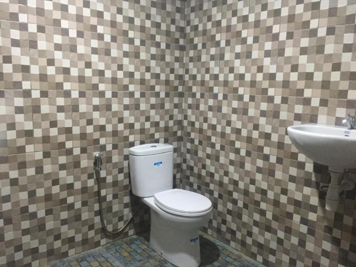 Pondok Sariqu Hotel Legian  Bagian luar foto