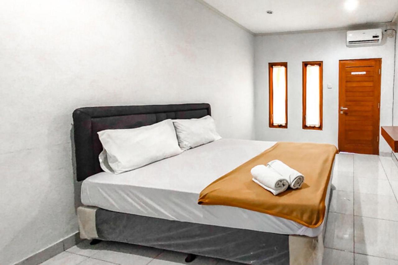 Pondok Sariqu Hotel Legian  Bagian luar foto